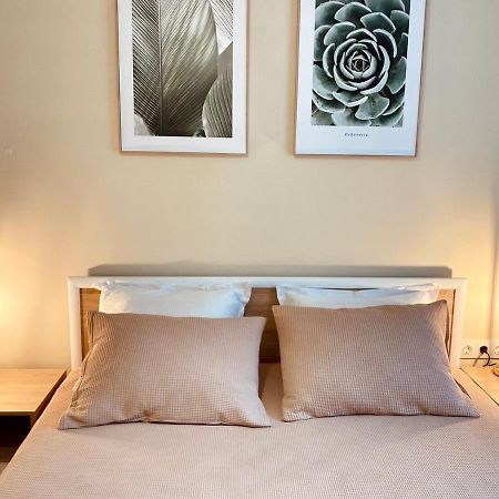 Pearl Apartments Burgas Esterno foto