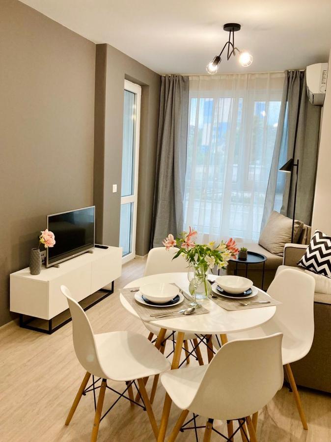 Pearl Apartments Burgas Esterno foto