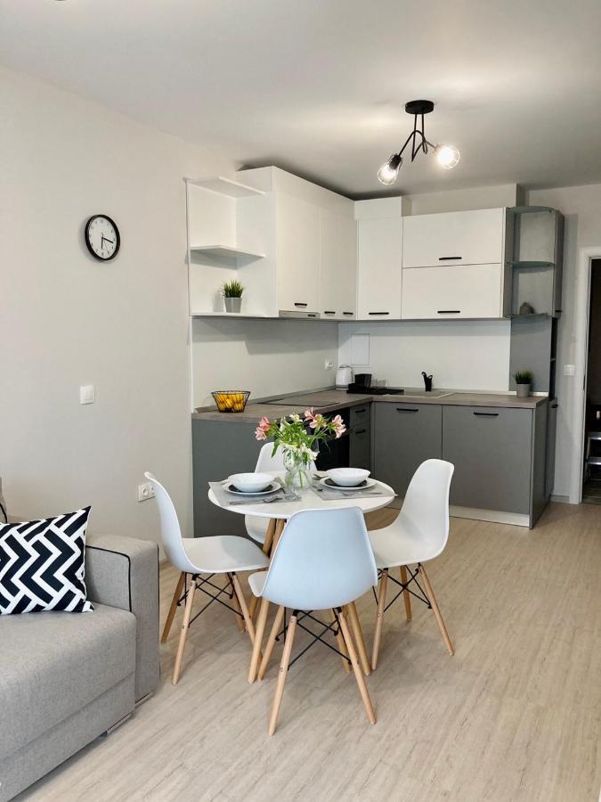 Pearl Apartments Burgas Esterno foto
