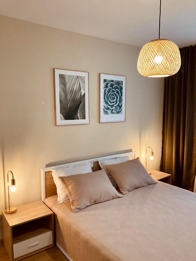Pearl Apartments Burgas Esterno foto