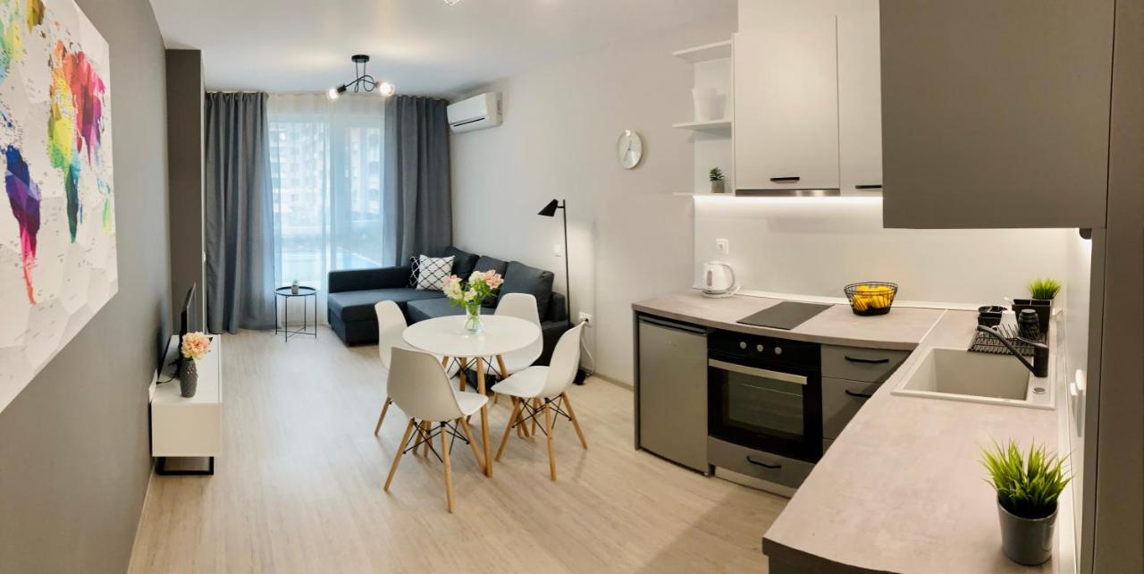 Pearl Apartments Burgas Esterno foto